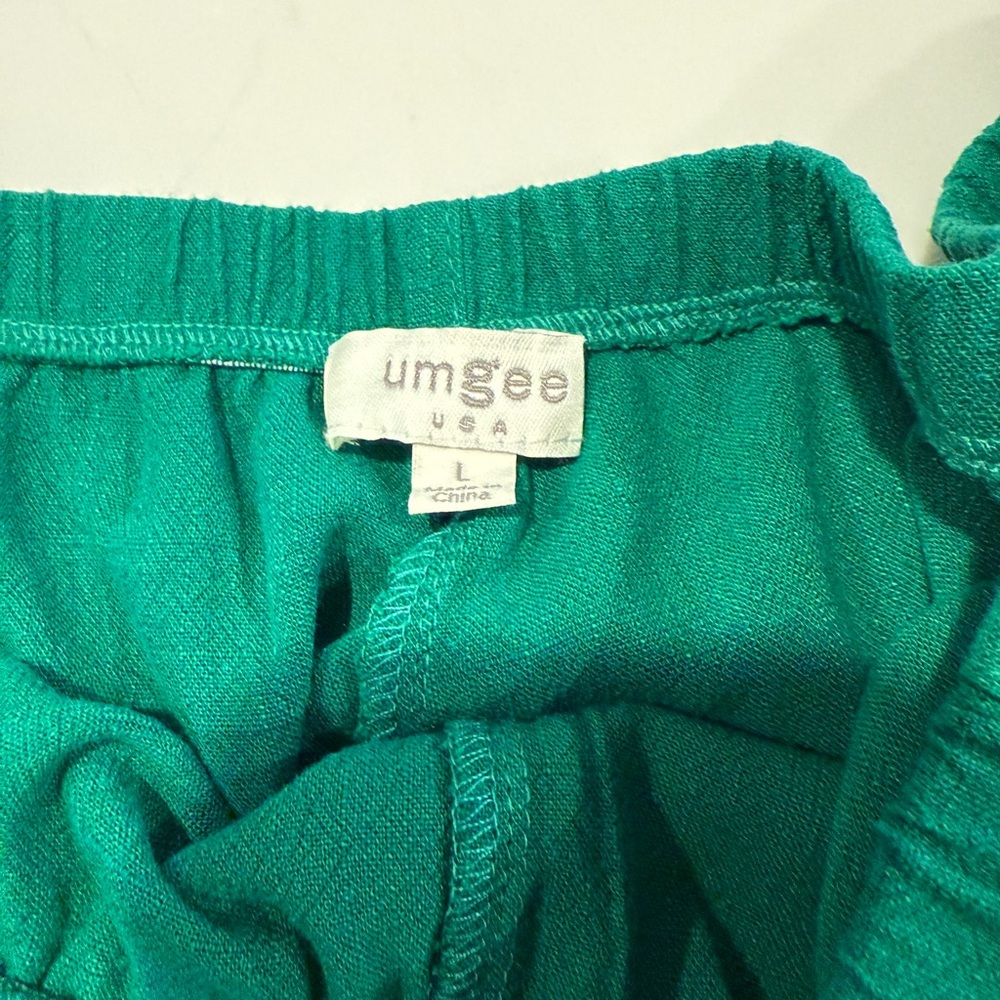 Umgee Green Ruffle Shorts - Picture 5 of 6